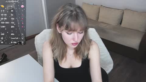 Rose but u can call me princess online show from 03/10/26, 08:03