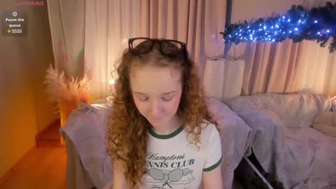 Rose online show from 12/20/24, 12:52