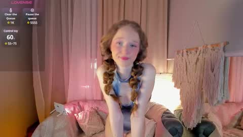 Rose online show from 03/01/25, 09:59
