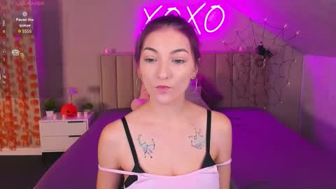 Snapshot of rose_dixon chatting on 11/05/25, 01:27 Kimberlly online show from 11/05/25, 01:27