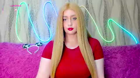Snapshot of rose_gee chatting on 07/11/26, 05:37 rose_gee online show from 07/11/26, 05:37