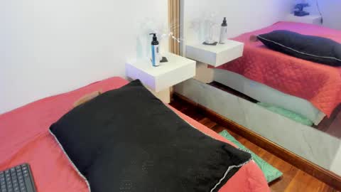 Rose 3 online show from 03/09/25, 03:05