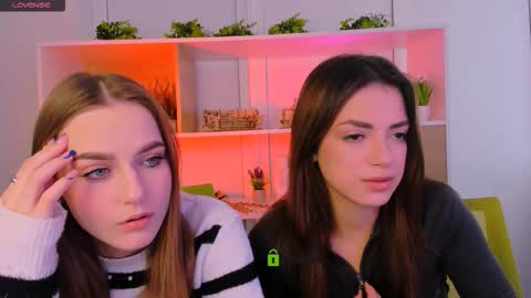 Snapshot of rose_style chatting on 10/27/25, 09:35 rose online show from 10/27/25, 09:35