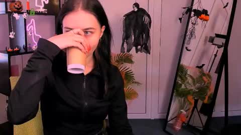 Snapshot of rose_style chatting on 11/01/25, 09:22 rose online show from 11/01/25, 09:22