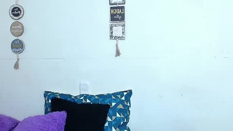 rose_towers4 online show from 04/11/26, 09:46