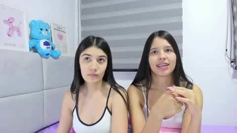 Rose y Miah online show from 02/15/26, 07:51