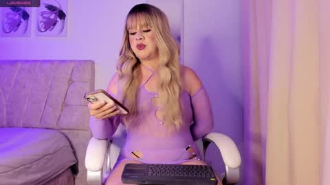   online show from 01/21/25, 11:24