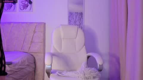   online show from 02/01/25, 02:47