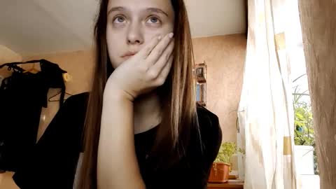 Sophie online show from 12/01/25, 01:21