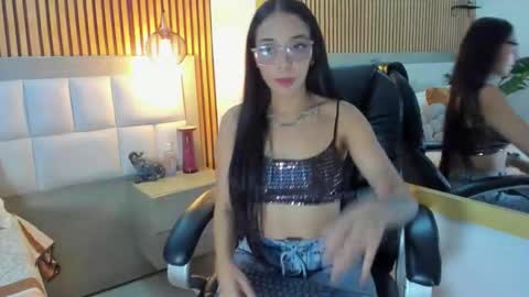 roseaurora online show from 02/26/26, 12:59