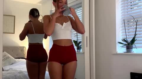 Bella  online show from 02/27/26, 07:19