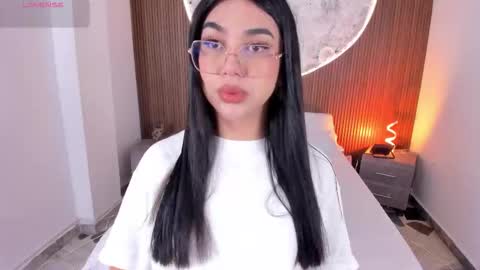 Rose online show from 02/02/26, 01:54