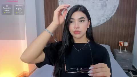 Rose online show from 04/15/26, 02:35