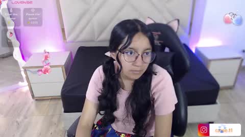 rosee_tay1 online show from 12/19/25, 11:50