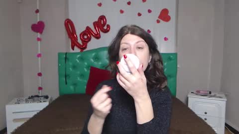 RoseHille online show from 02/15/26, 08:46