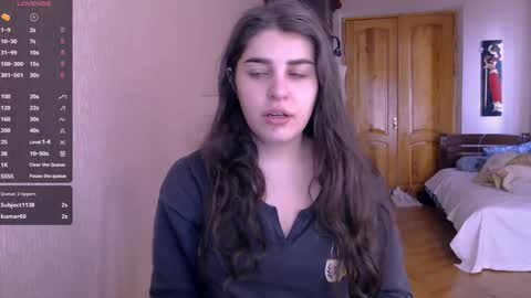 Rose online show from 12/25/24, 10:17