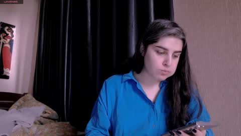 Rose online show from 02/19/25, 08:12