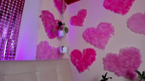 Lyla OF roselinedior online show from 02/18/25, 08:14