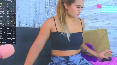 Snapshot of rosemiller01 chatting on 03/05/25, 04:02 BabyRose online show from 03/05/25, 04:02