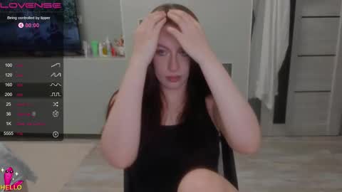 Julia online show from 02/06/26, 08:34