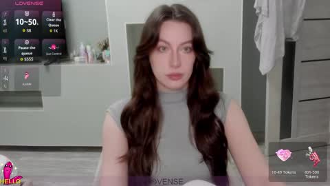 Julia online show from 05/23/26, 07:29