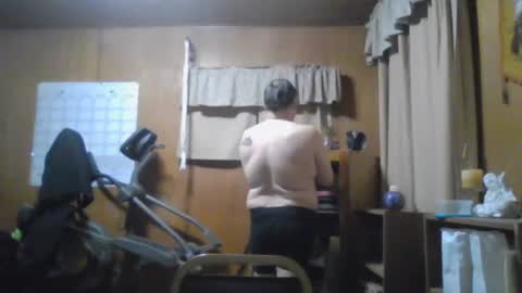 Lost4gain online show from 02/08/25, 01:32