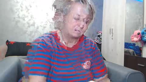 Lovepinklilly online show from 01/15/26, 04:55