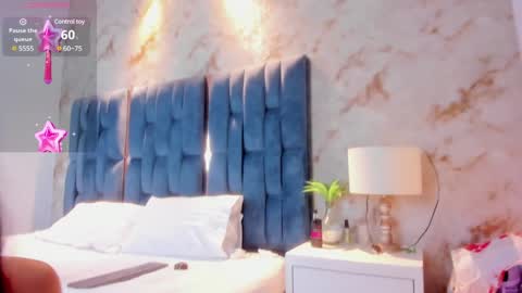 Snapshot of rosetemple chatting on 12/27/24, 06:03 Rose online show from 12/27/24, 06:03