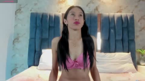 Snapshot of rosetemple chatting on 01/23/25, 05:24 Rose online show from 01/23/25, 05:24