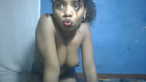 Snapshot of roseyaa chatting on 10/13/25, 05:57 Roseyaa online show from 10/13/25, 05:57