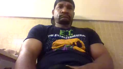 Snapshot of roshun69 chatting on 05/26/26, 05:47 Roshun Haynes online show from 05/26/26, 05:47