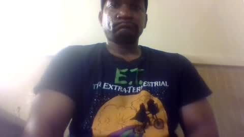 Snapshot of roshun69 chatting on 06/22/26, 09:56 Roshun Haynes online show from 06/22/26, 09:56