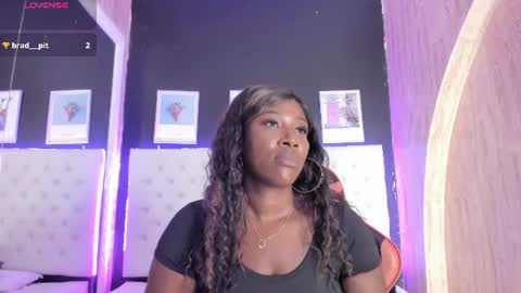rosi_cooper online show from 06/25/26, 11:15
