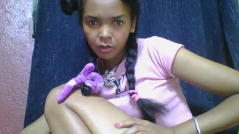 Snapshot of rosia685234 chatting on 02/25/25, 09:35 rosia685234 online show from 02/25/25, 09:35