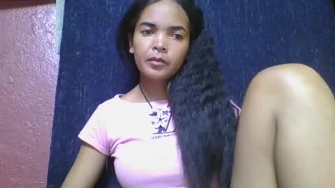 Snapshot of rosia685234 chatting on 02/26/25, 04:03 rosia685234 online show from 02/26/25, 04:03