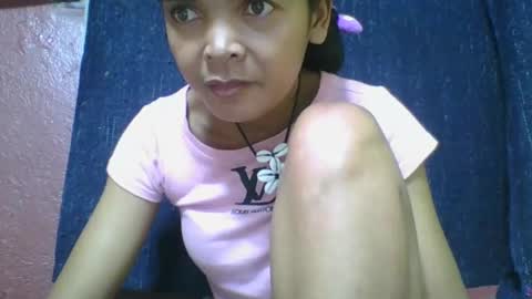 Snapshot of rosia685234 chatting on 02/27/25, 09:04 rosia685234 online show from 02/27/25, 09:04