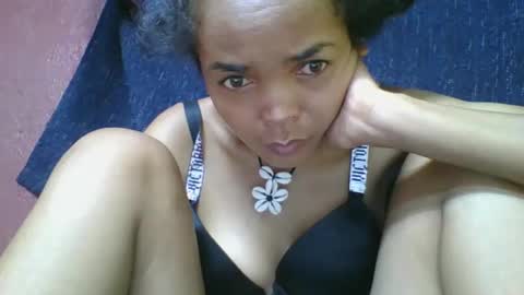 Snapshot of rosia685234 chatting on 03/03/25, 01:53 rosia685234 online show from 03/03/25, 01:53