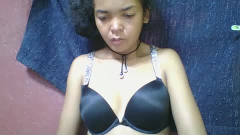 Snapshot of rosia685234 chatting on 03/04/25, 08:35 rosia685234 online show from 03/04/25, 08:35