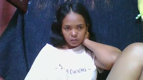 rosia685234 online show from 01/12/26, 08:19