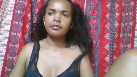rosia685234 online show from 05/16/26, 02:16