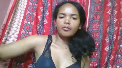 rosia685234 online show from 05/20/26, 04:29
