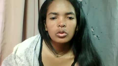 rosia685234 online show from 07/02/26, 03:23