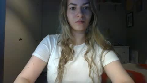 Rosie online show from 11/04/25, 07:51