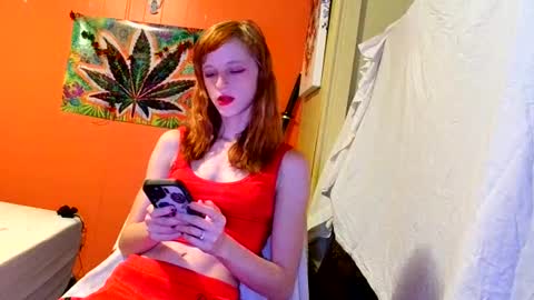 Snapshot of rosieneko2033 chatting on 09/27/25, 07:02 Rosieneko2033 online show from 09/27/25, 07:02