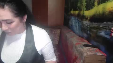 Snapshot of rositasky chatting on 09/30/25, 02:16 RositaSky online show from 09/30/25, 02:16