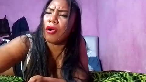 Snapshot of rosmerynava chatting on 12/22/24, 03:22 rosmerynavarro online show from 12/22/24, 03:22