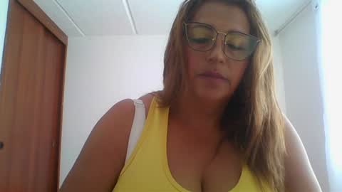 Rossana  online show from 01/12/25, 03:25