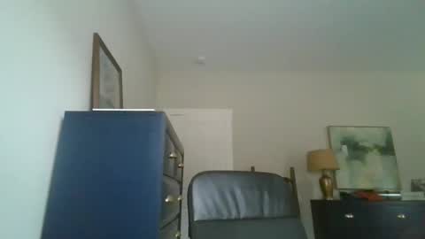 Snapshot of rossd1961 chatting on 01/18/25, 02:23 nanook online show from 01/18/25, 02:23