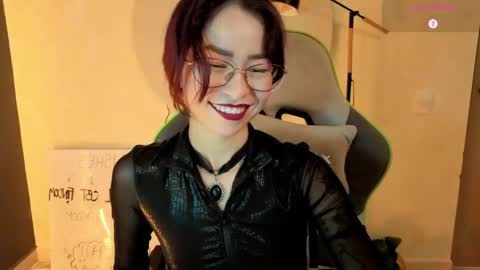 Snapshot of rosse_98_ chatting on 05/07/26, 12:43 Miss Rosse online show from 05/07/26, 12:43
