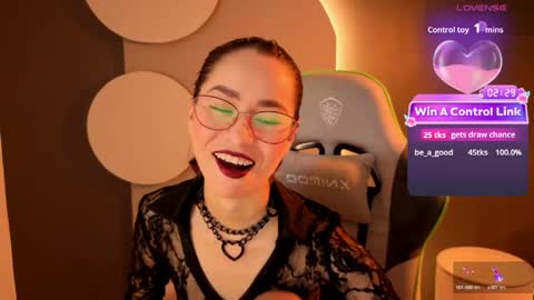 Snapshot of rosse_98_ chatting on 05/26/26, 02:13 Miss Rosse online show from 05/26/26, 02:13